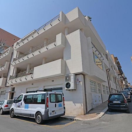 Casa Roberta Bed & Breakfast Monopoli Eksteriør bilde