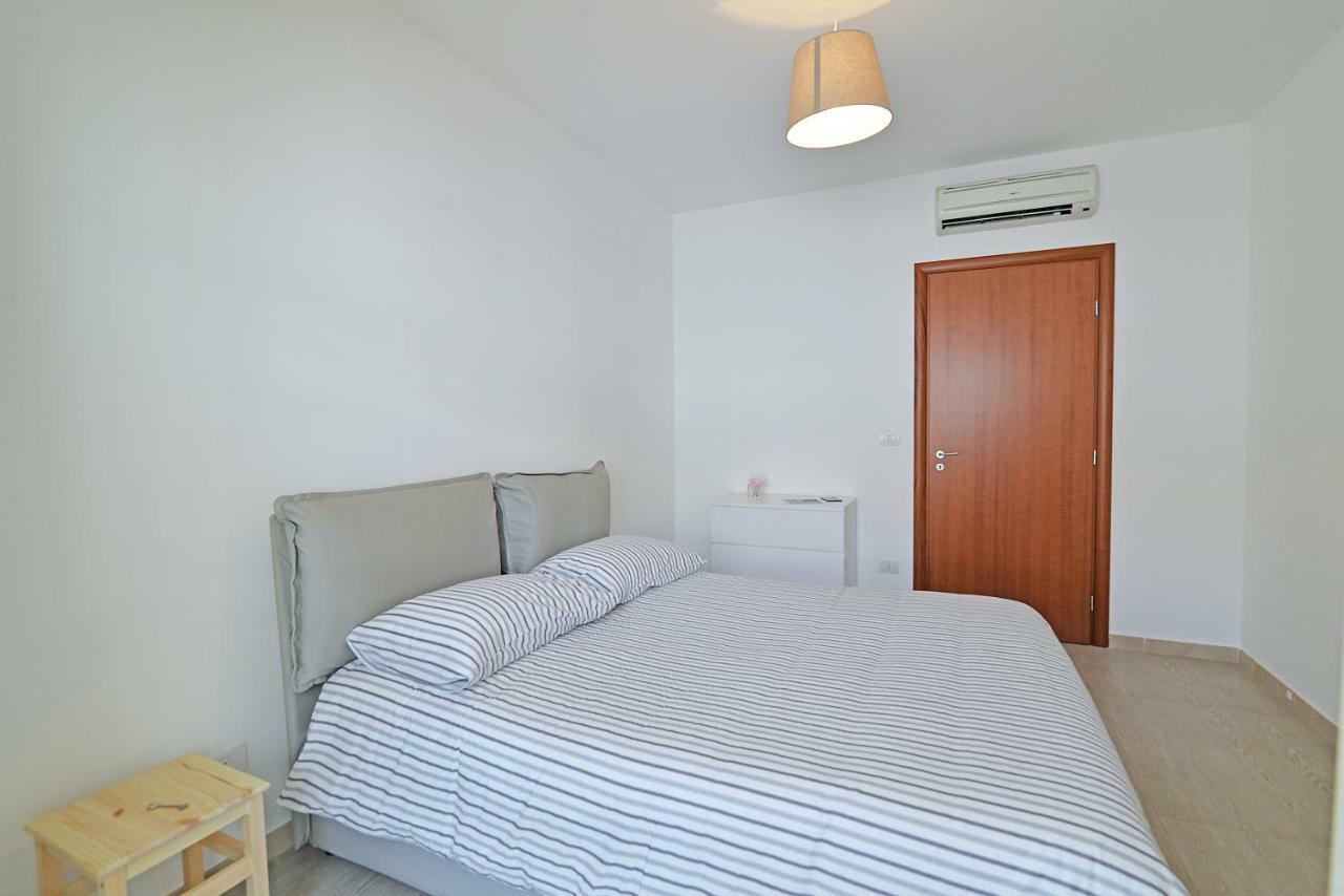 Casa Roberta Bed & Breakfast Monopoli Eksteriør bilde