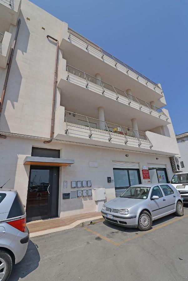 Casa Roberta Bed & Breakfast Monopoli Eksteriør bilde